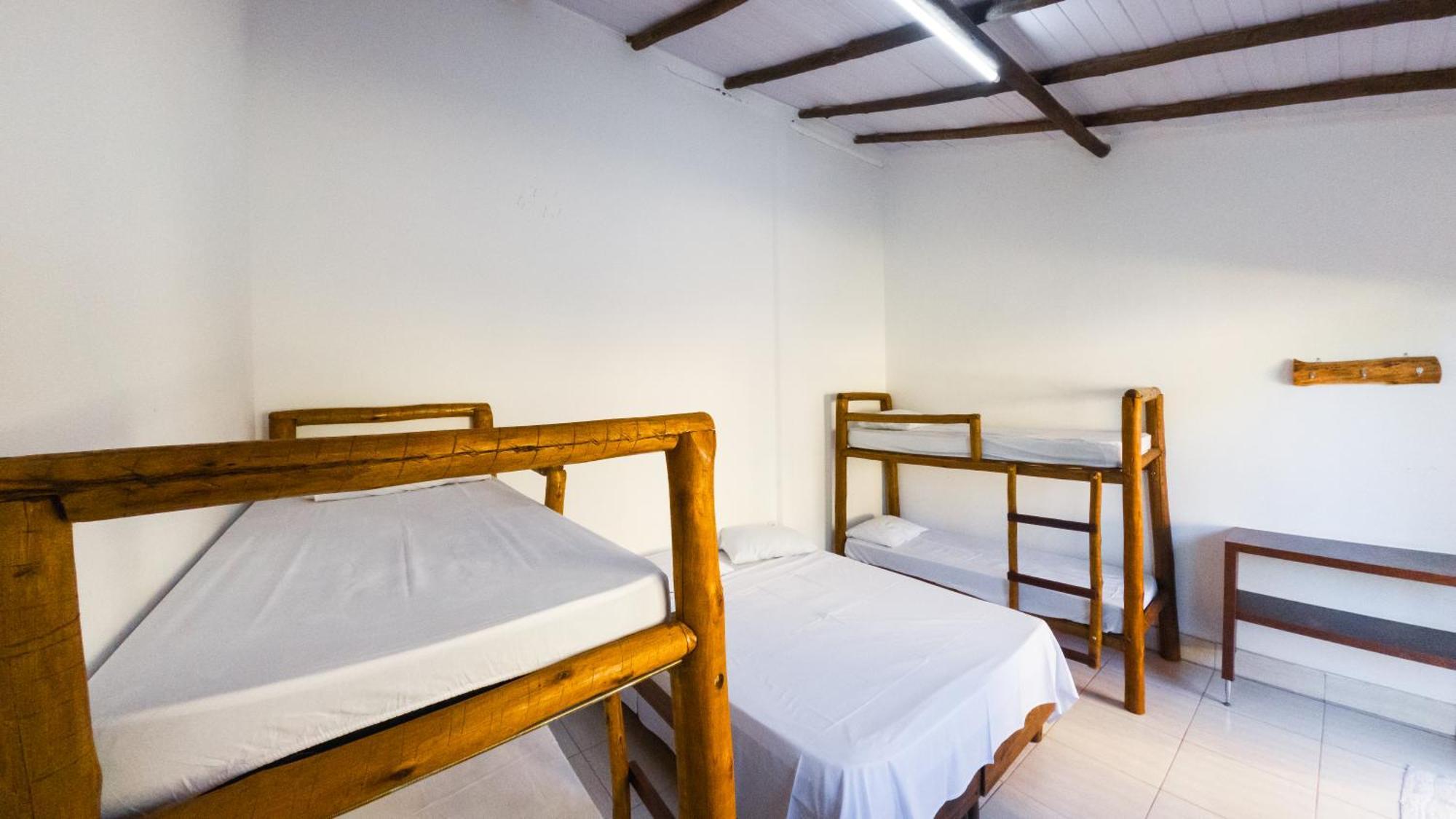 Canyons Camping Capitolio Bagian luar foto